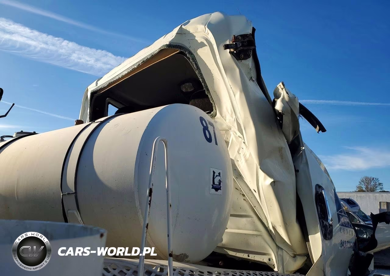 2025 International Hx620 Ready Mix Truck VIN:3HTPCTZT8SN070072 - 6