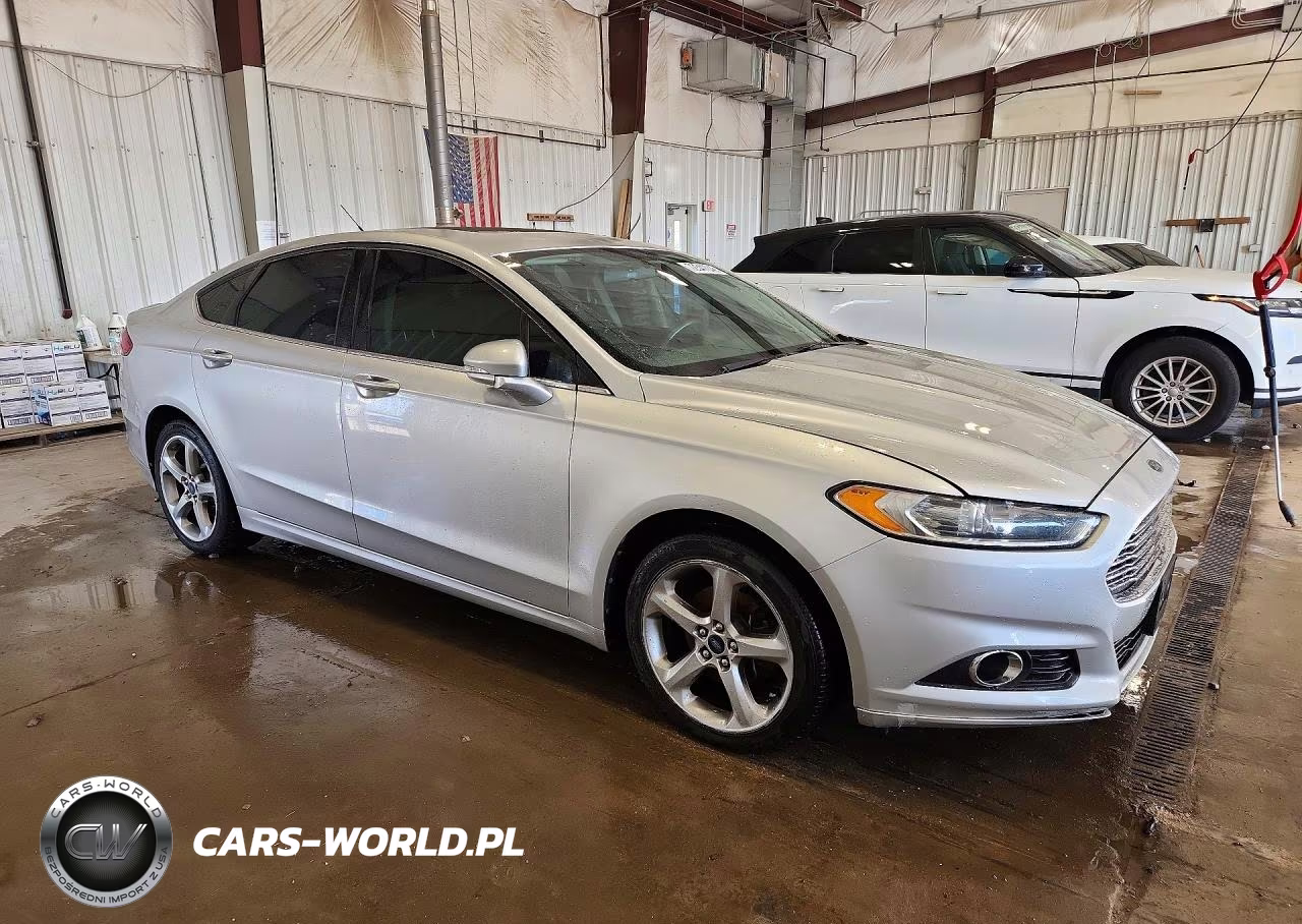 2013 Ford Fusion Se VIN:3FA6P0HR6DR198832 - 4