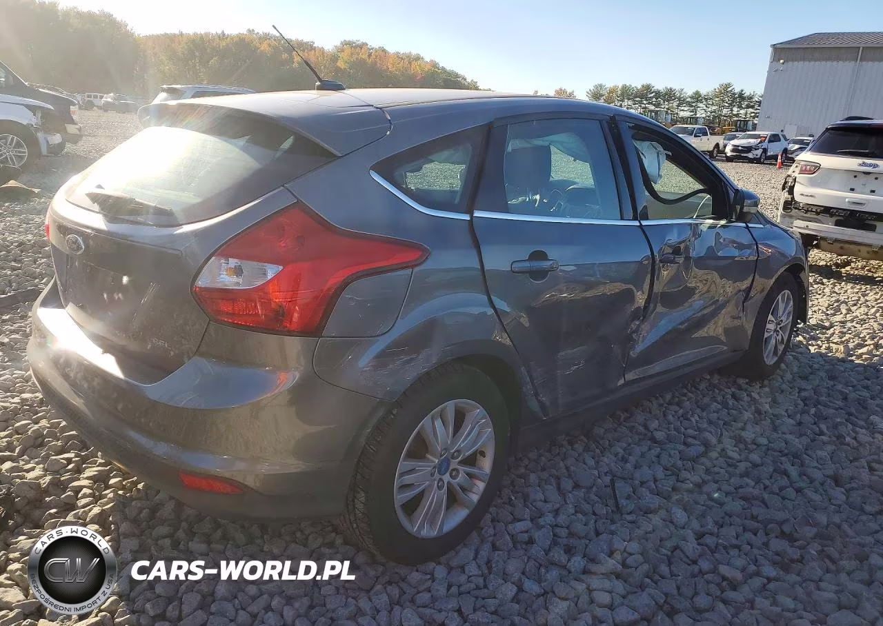 2012 Ford Focus Sel VIN:1FAHP3M27CL185135 - 3