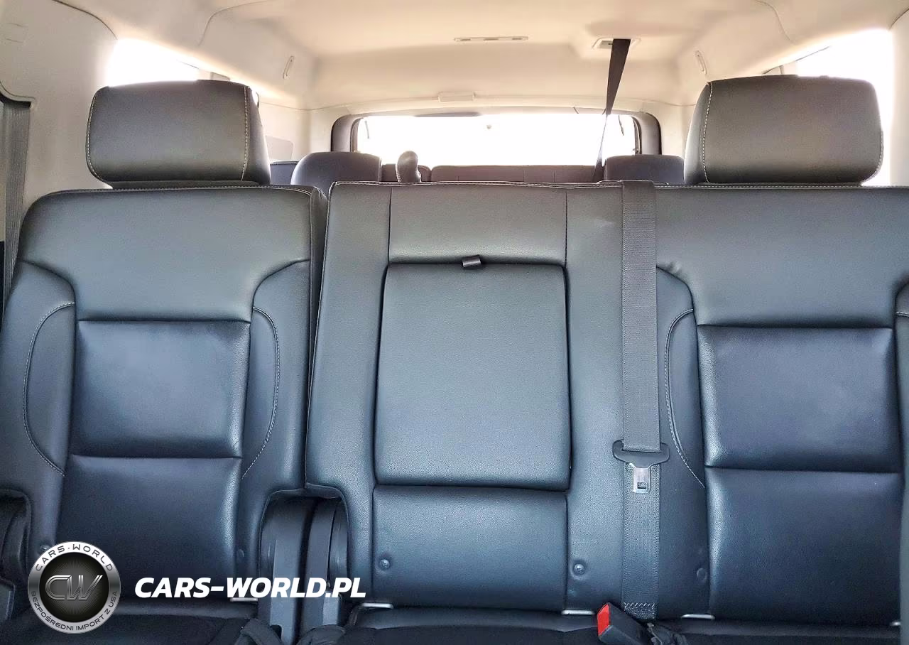 2018 Chevrolet Suburban K1500 Lt VIN:1GNSKHKC5JR118297 - 10