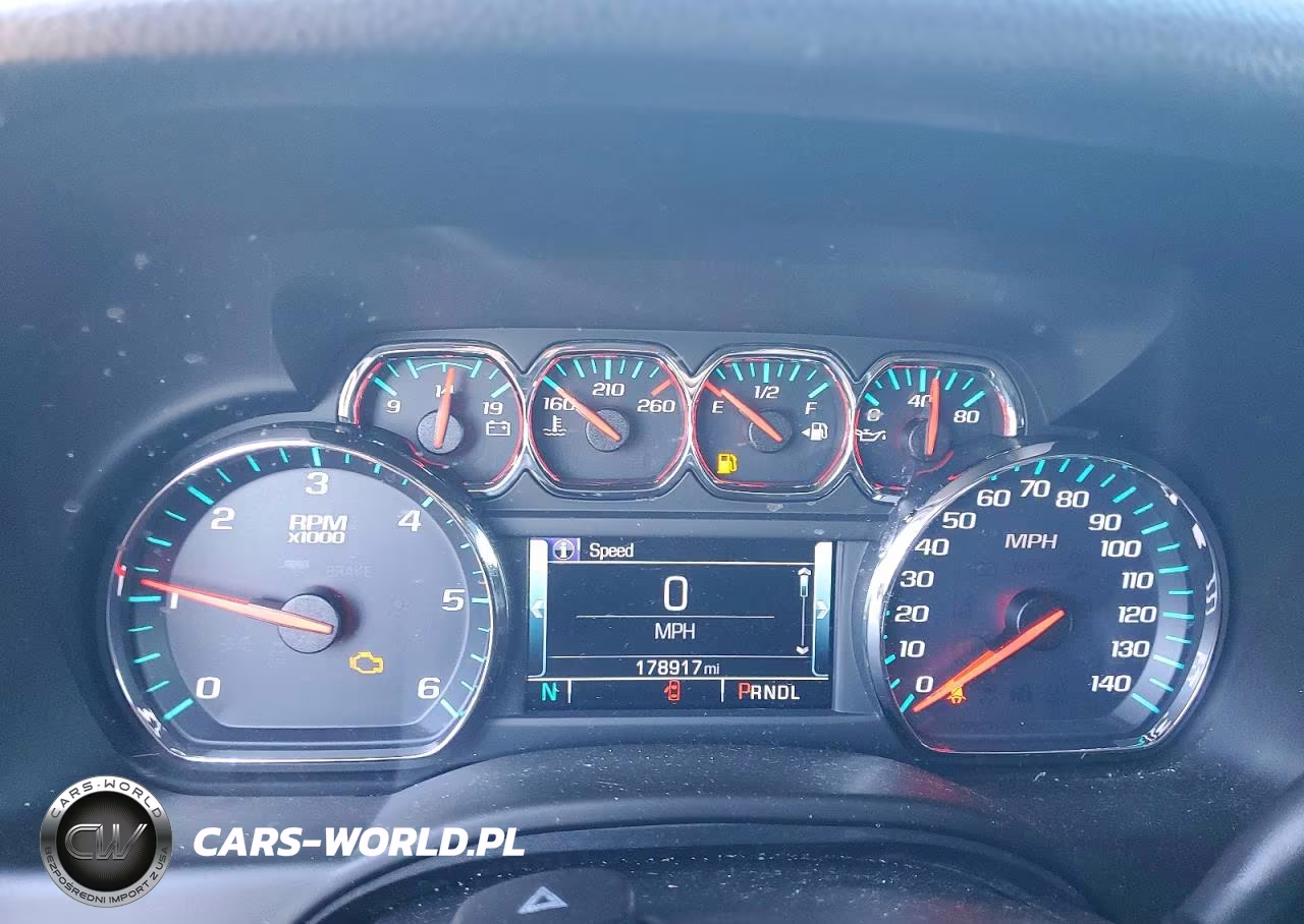 2018 Chevrolet Suburban K1500 Lt VIN:1GNSKHKC5JR118297 - 9