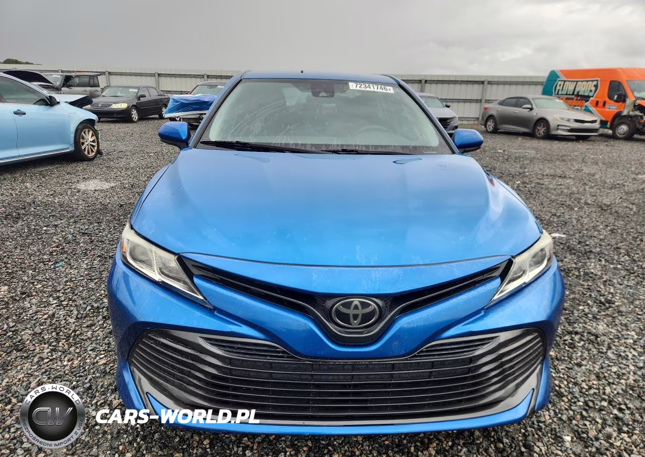 2019 Toyota Camry Le VIN:4T1B11HK7KU172762 - 5
