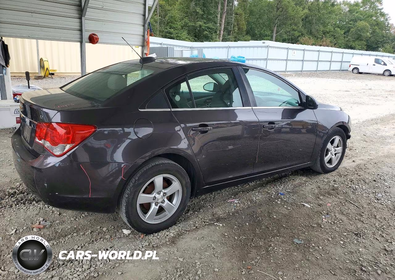 2015 Chevrolet Cruze Lt VIN:1G1PC5SB3F7271600 - 3