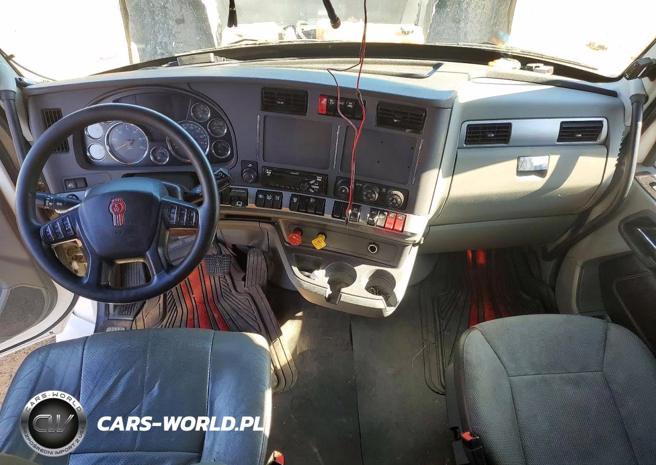 2021 Kenworth Construction T680 VIN:1XKYDP9X8MJ439385 - 8