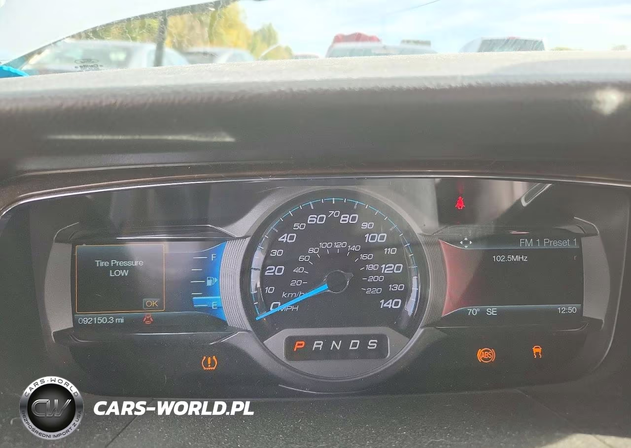 2019 Ford Taurus Limited VIN:1FAHP2F8XKG115373 - 9