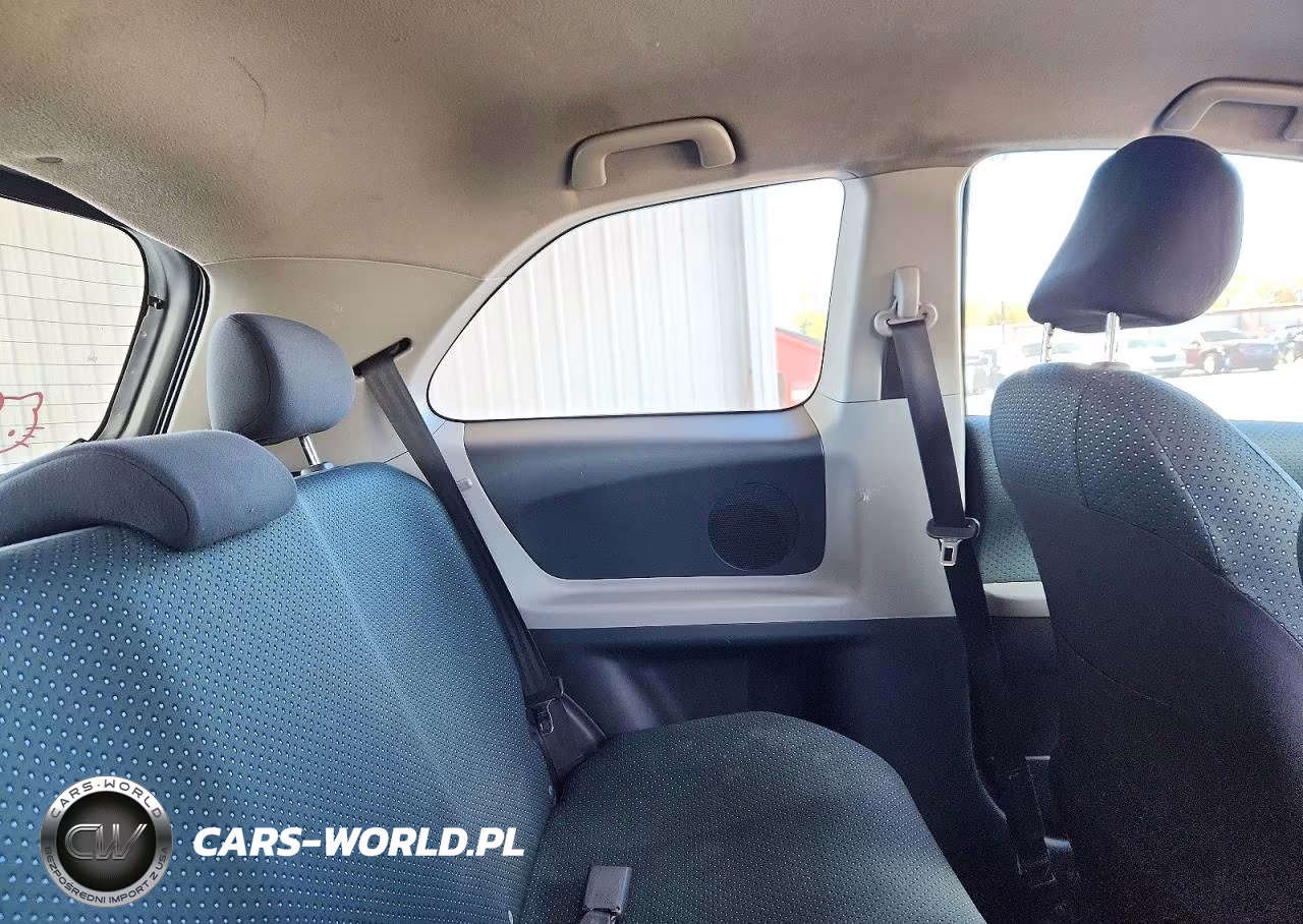 2008 Toyota Yaris Base VIN:JTDJT923485154622 - 10