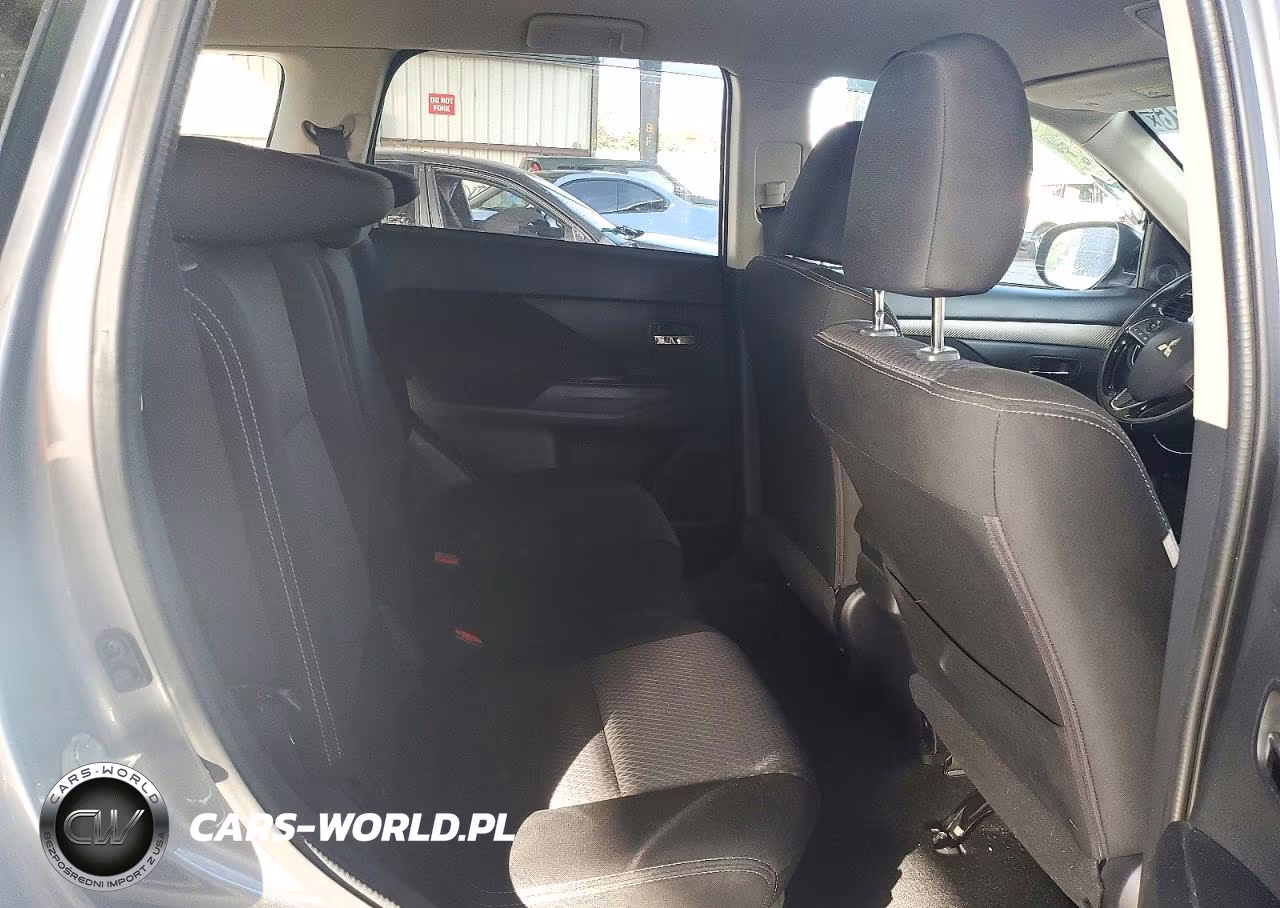 2017 Mitsubishi Outlander Es VIN:JA4AZ2A36HZ026988 - 10
