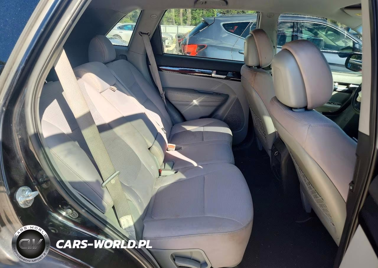 2015 Kia Sorento Lx VIN:5XYKT3A66FG620195 - 11