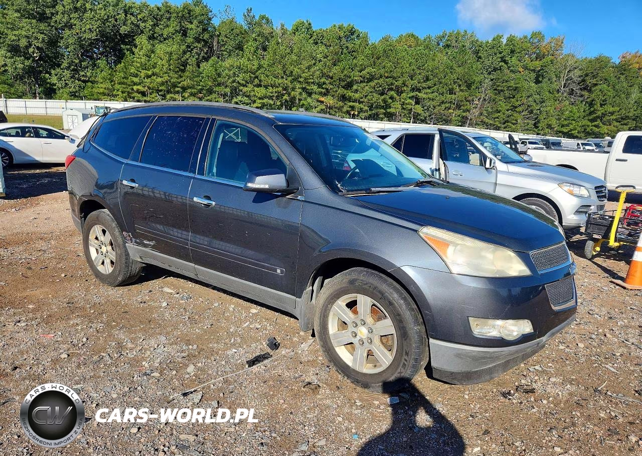 2010 Chevrolet Traverse Lt VIN:1GNLRGED2AS123626 - 4