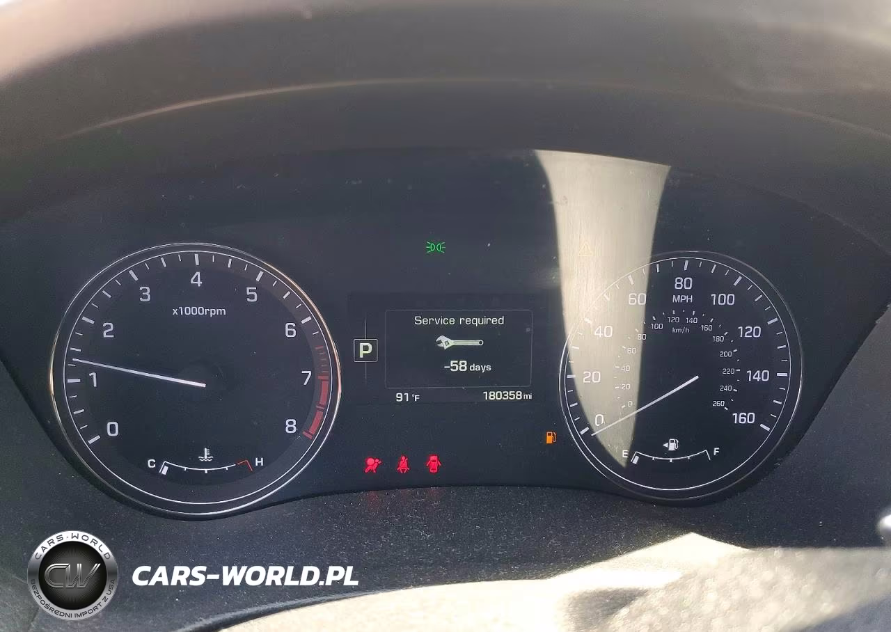 2015 Hyundai Genesis 3.8L VIN:KMHGN4JE5FU074433 - 9