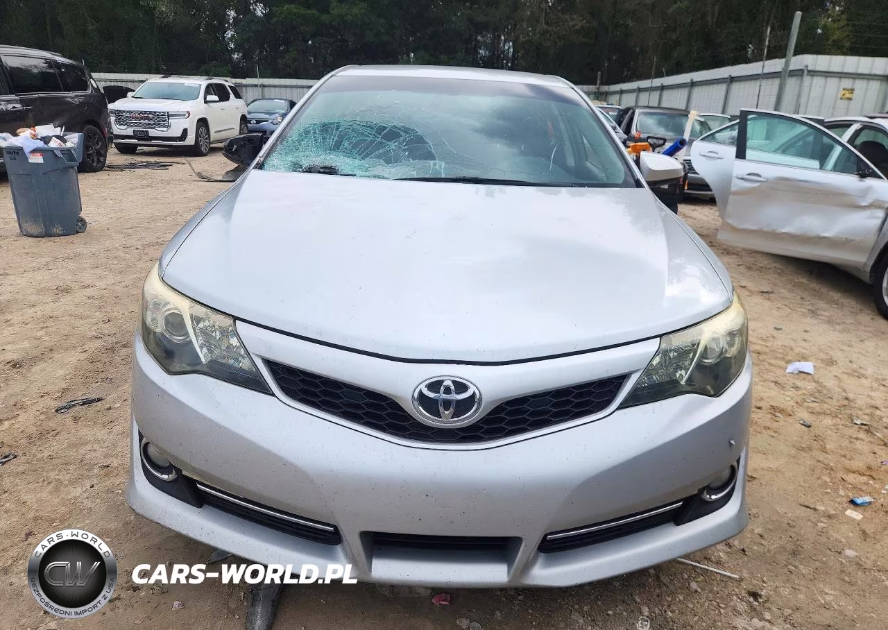 2014 Toyota Camry Se VIN:4T1BF1FK8EU384241 - 5