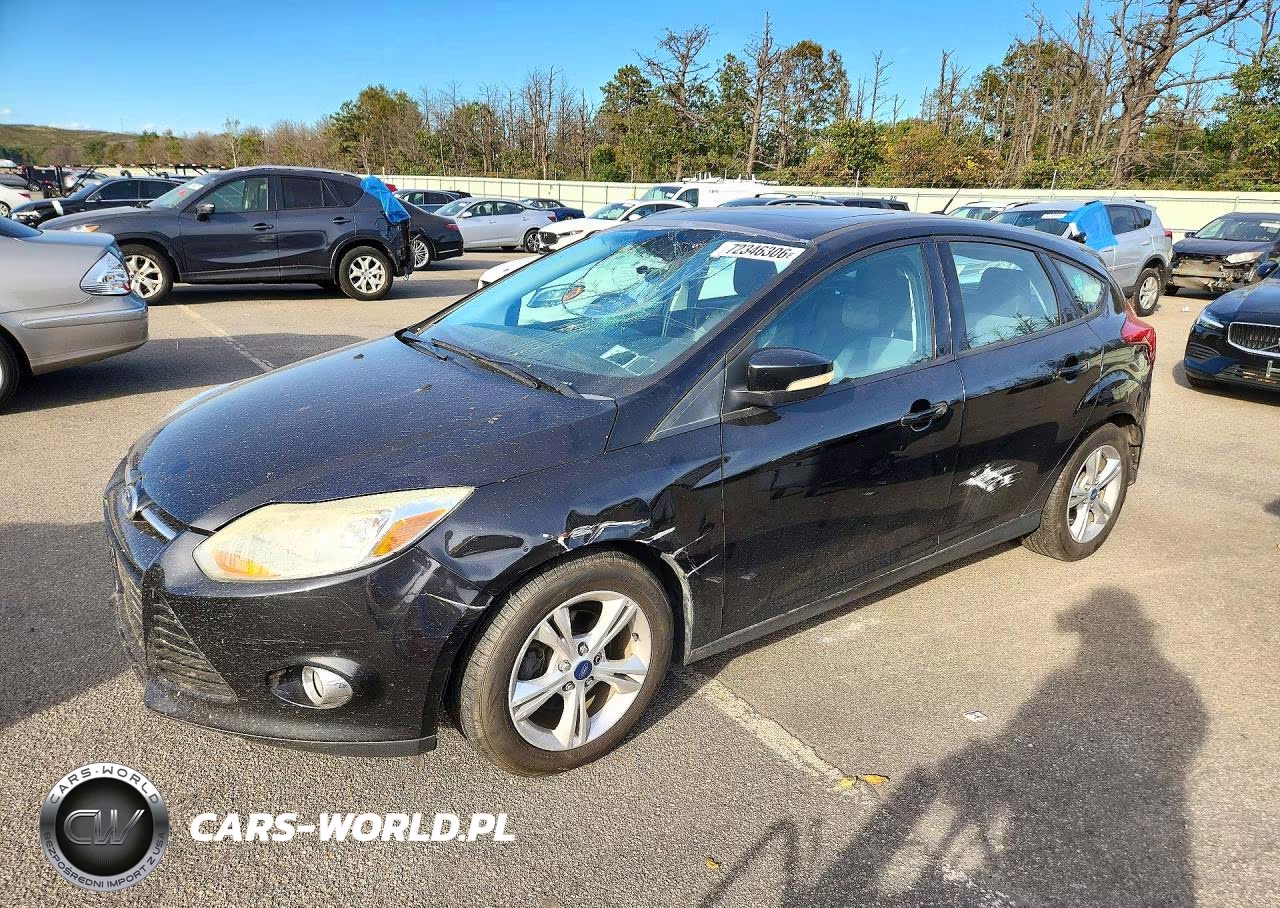 2012 Ford Focus Se VIN:1FAHP3K26CL322889 - 1