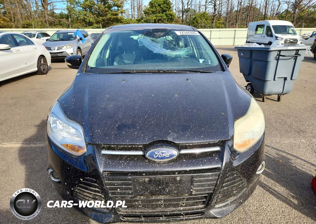 2012 Ford Focus Se VIN:1FAHP3K26CL322889 - 5