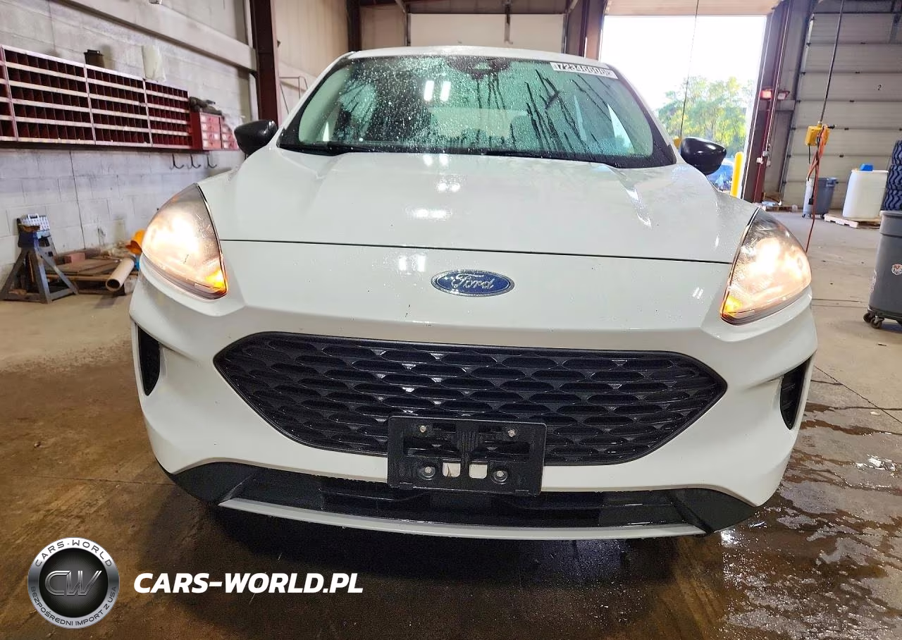 2022 Ford Escape S VIN:1FMCU0F65NUA62504 - 5