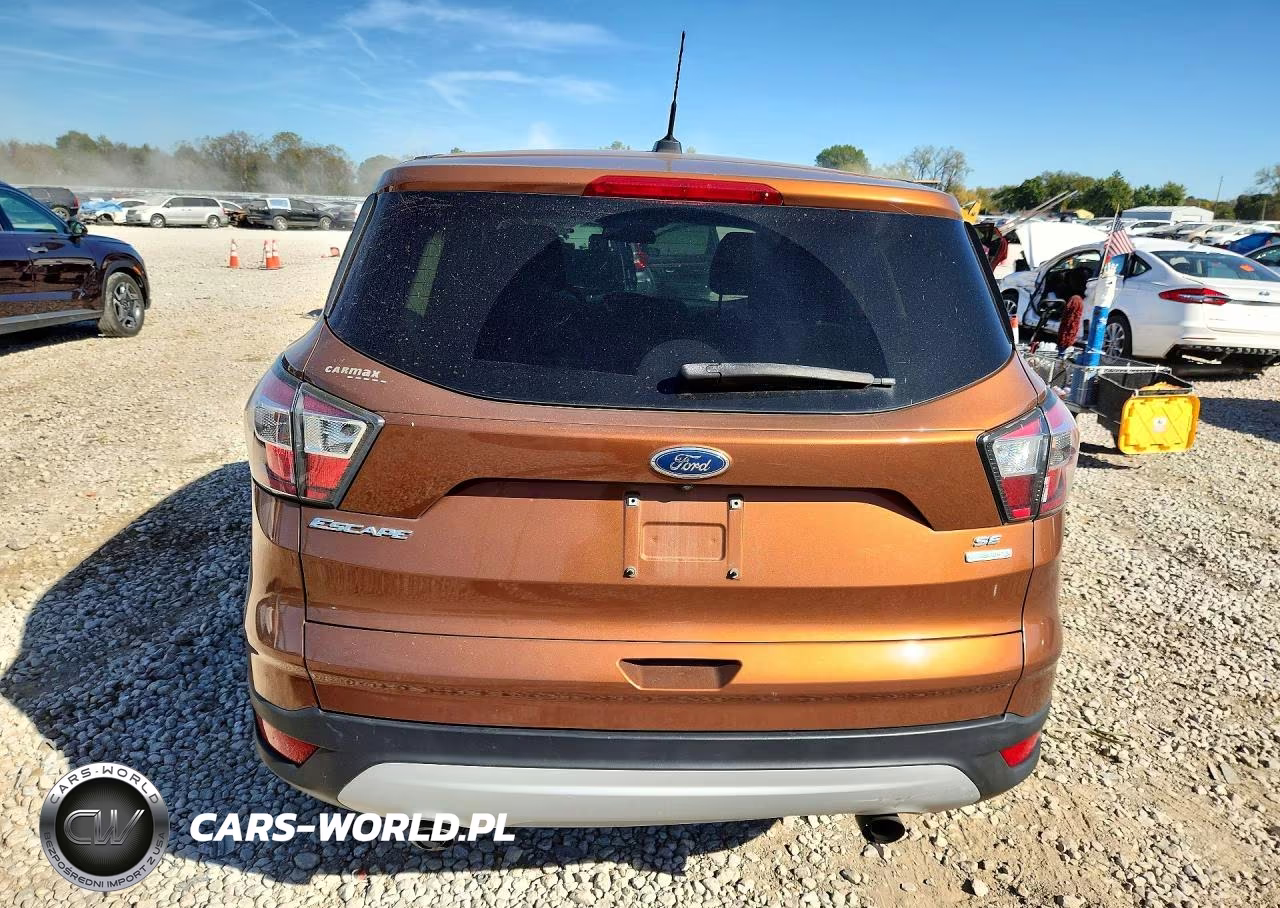 2017 Ford Escape Se VIN:1FMCU0GD4HUA21394 - 6