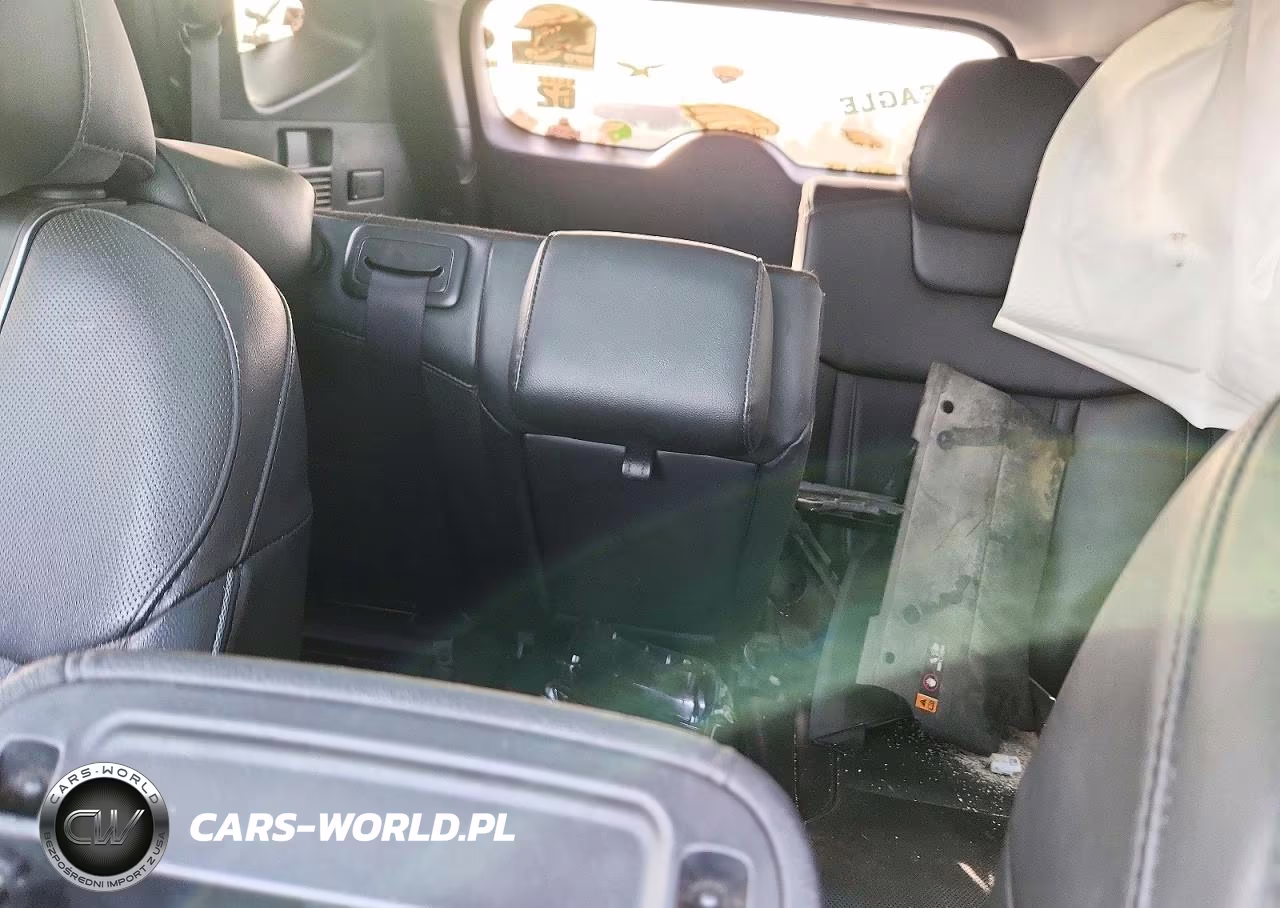 2023 Hyundai Tucson Limited VIN:5NMJECAEXPH192569 - 10
