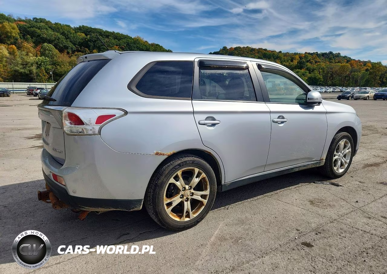 2014 Mitsubishi Outlander Se VIN:JA4AZ3A30EZ003580 - 3