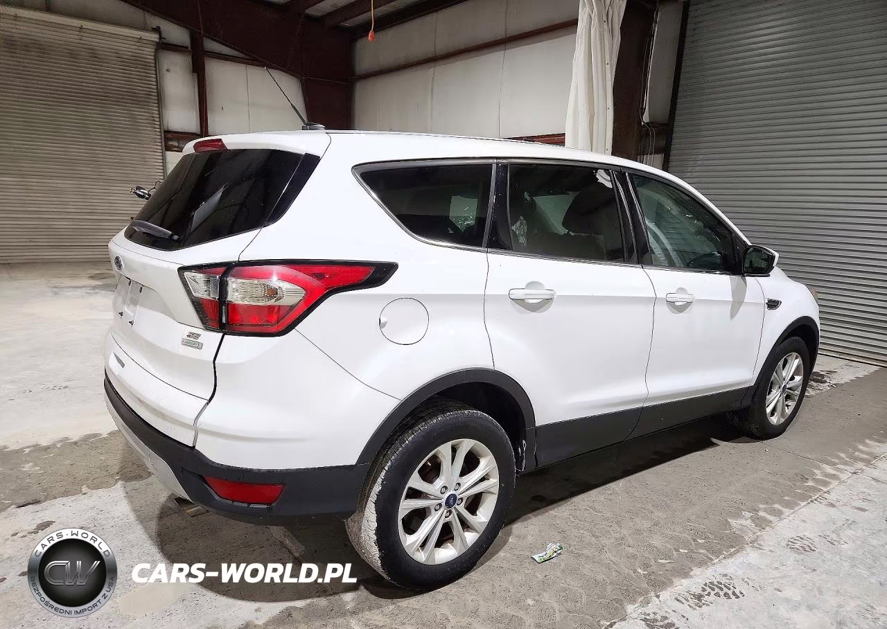 2017 Ford Escape Se VIN:1FMCU0GD1HUE51383 - 3