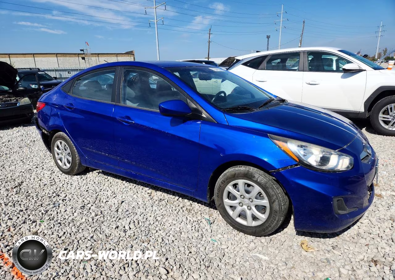 2014 Hyundai Accent Gls VIN:KMHCT4AE8EU686466 - 4