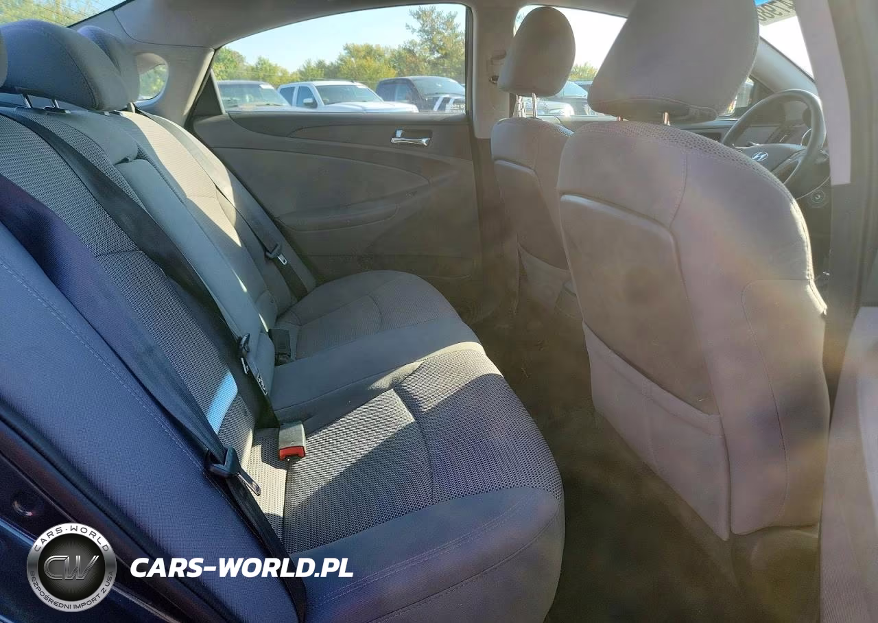 2013 Hyundai Sonata Gls VIN:5NPEB4AC6DH748115 - 10