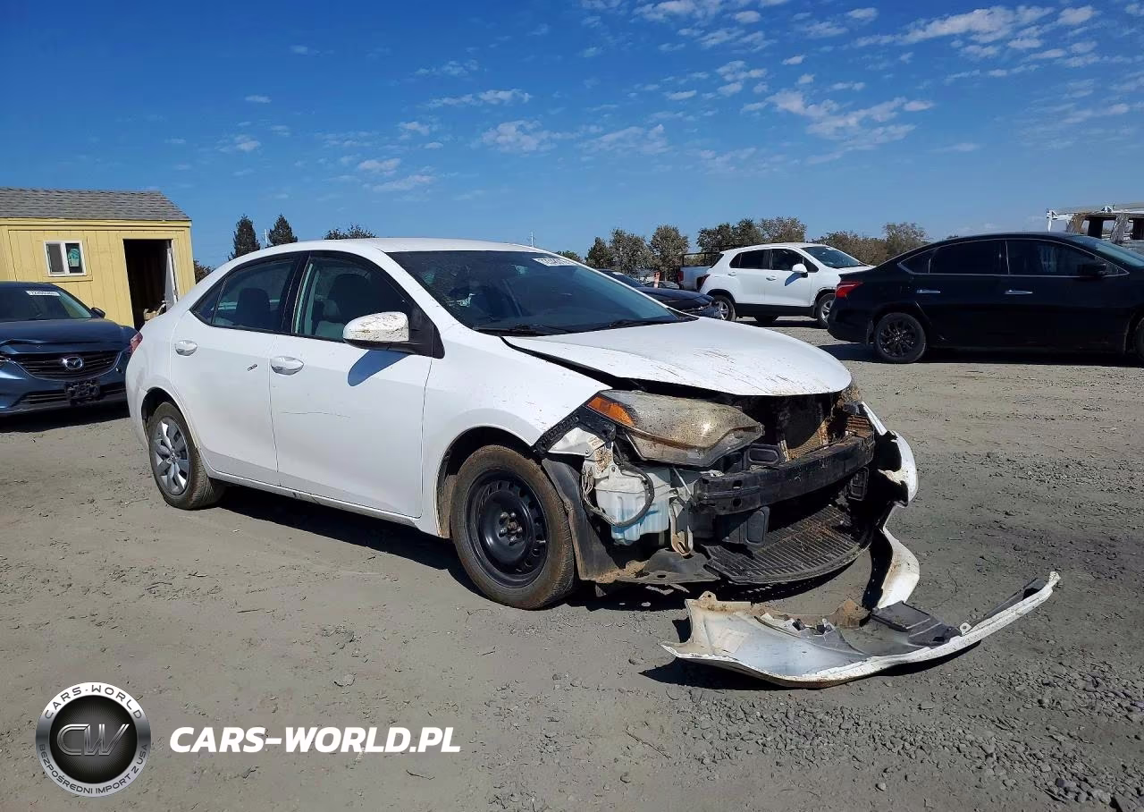 2016 Toyota Corolla Le VIN:5YFBURHE0GP558500 - 4