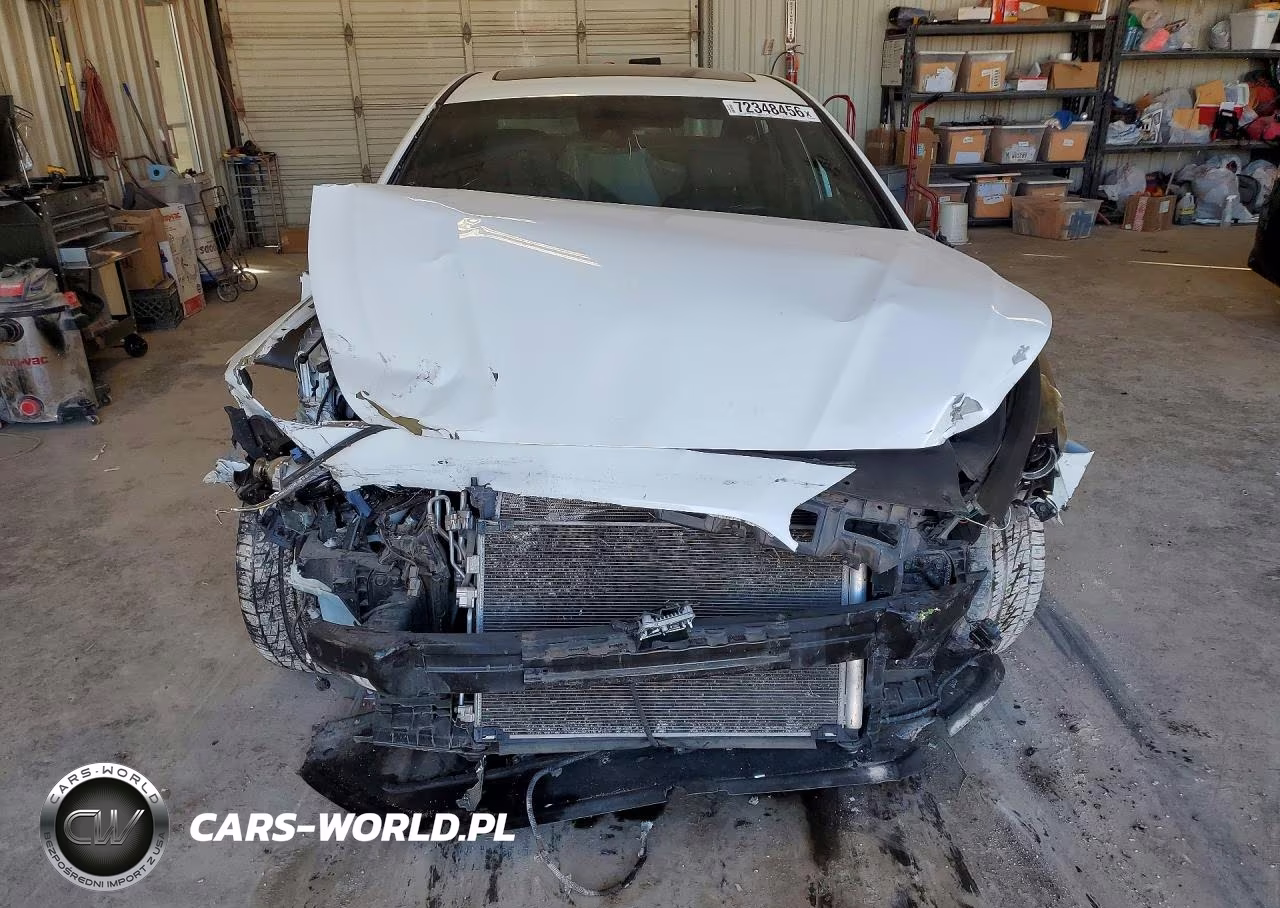 2019 Hyundai Sonata Sport VIN:5NPE34AF2KH804622 - 5