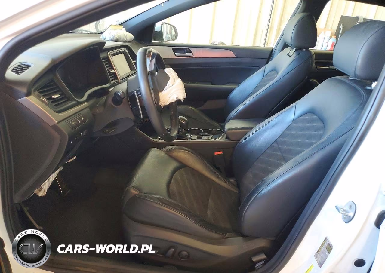 2019 Hyundai Sonata Sport VIN:5NPE34AF2KH804622 - 7