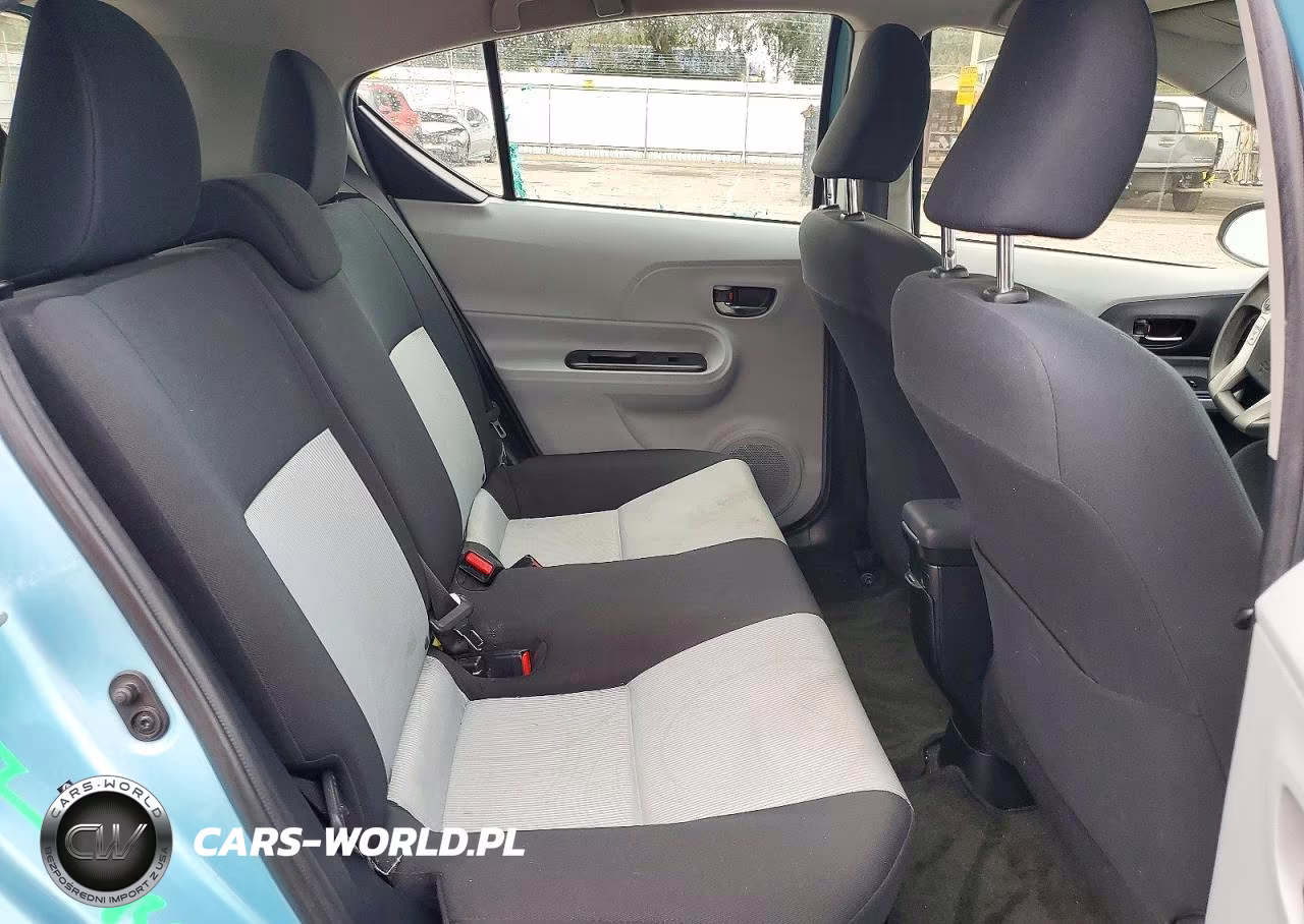 2012 Toyota Prius C Two VIN:JTDKDTB37C1023408 - 10