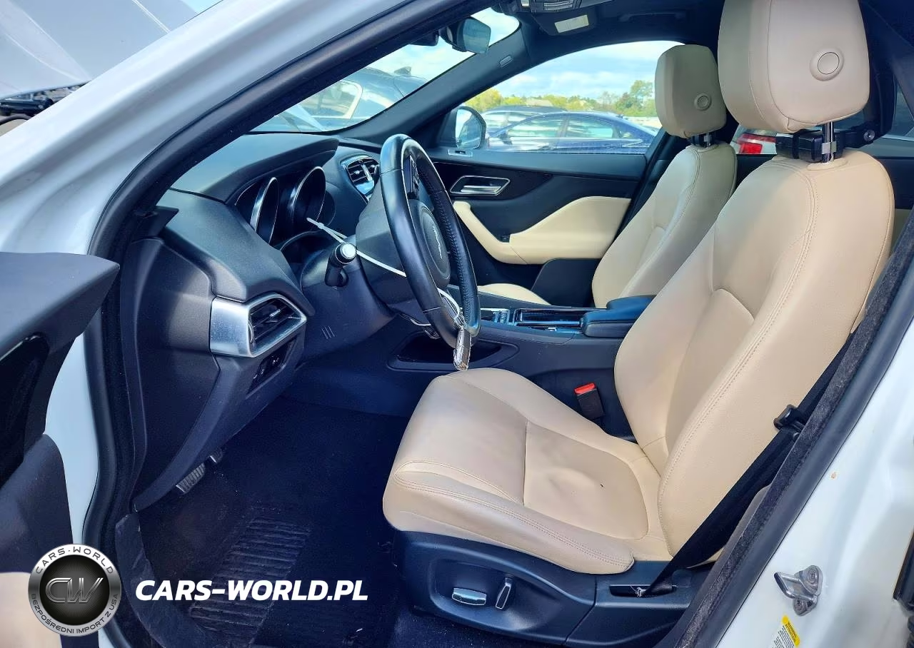 2019 Jaguar F-Pace Premium VIN:SADCJ2FN4KA395519 - 7