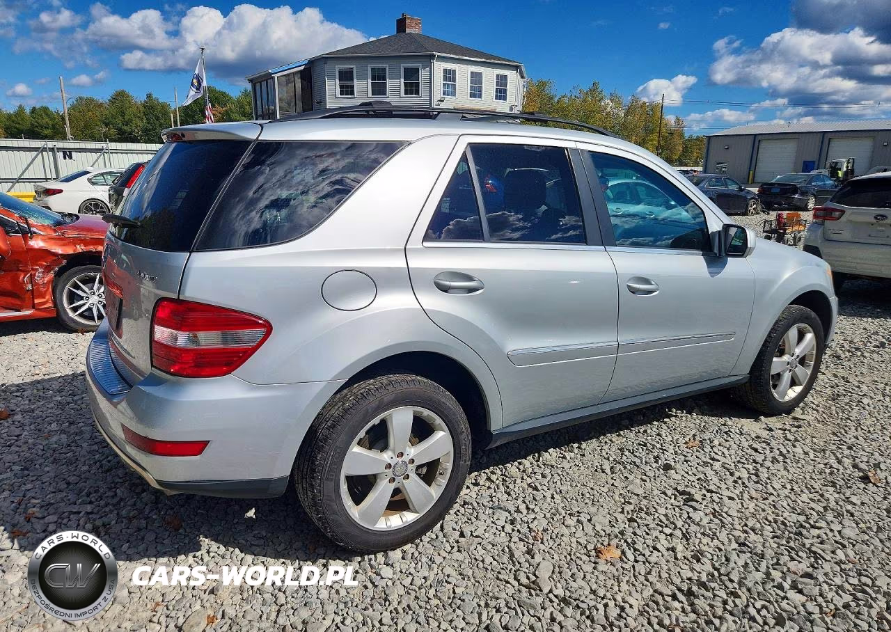 2010 Mercedes-Benz Ml 350 4Matic VIN:4JGBB8GB4AA580434 - 3