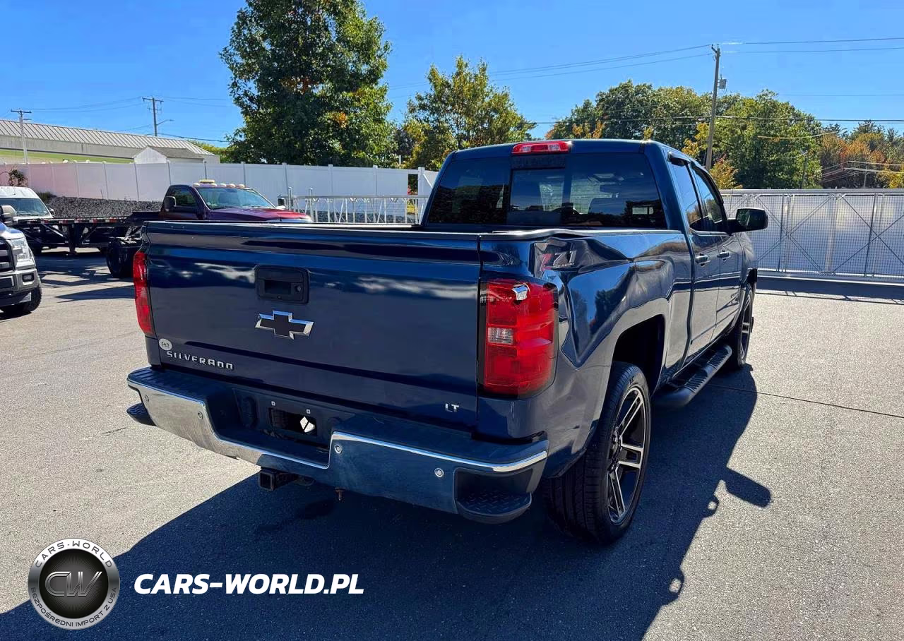 2017 Chevrolet Silverado K1500 Lt VIN:1GCVKREC5HZ381469 - 3