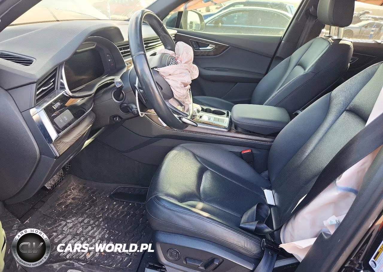 2020 Audi Q7 Premium Plus VIN:WA1LXAF70LD001577 - 7