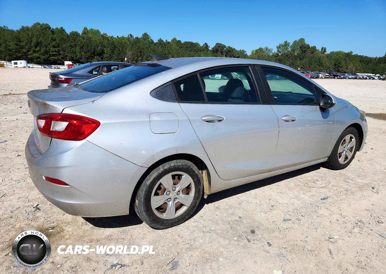 2017 Chevrolet Cruze Ls VIN:1G1BC5SM6H7180173 - 3