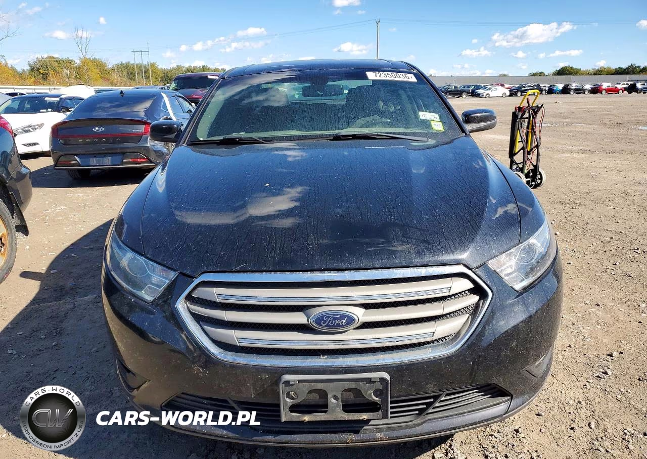 2016 Ford Taurus Sel VIN:1FAHP2E82GG157481 - 5