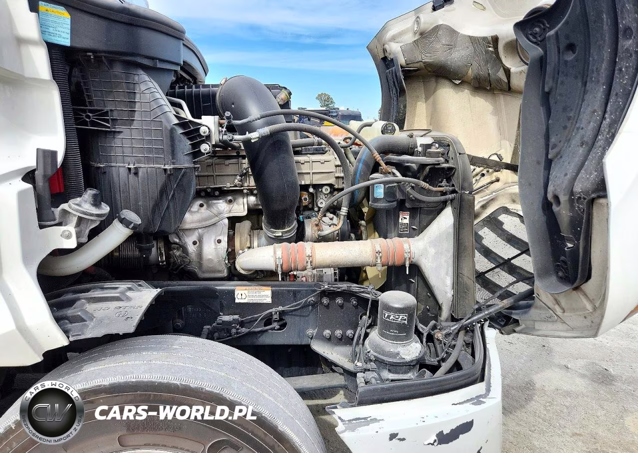 2021 Freightliner Cascadia 126 VIN:1FUJHHDV0MLMT1677 - 11