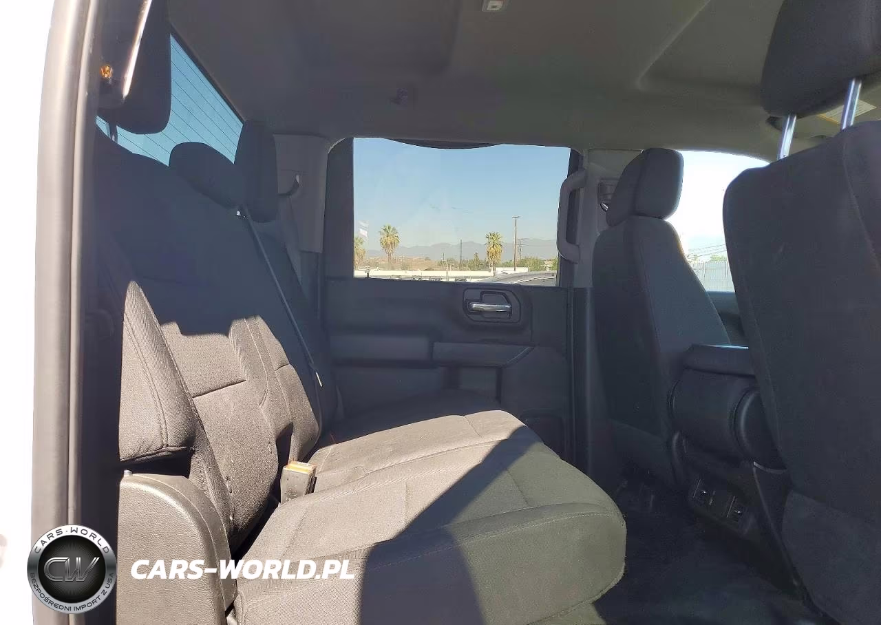 2025 GMC Sierra C2500 Heavy Duty VIN:1GT4HLE76SF303446 - 10
