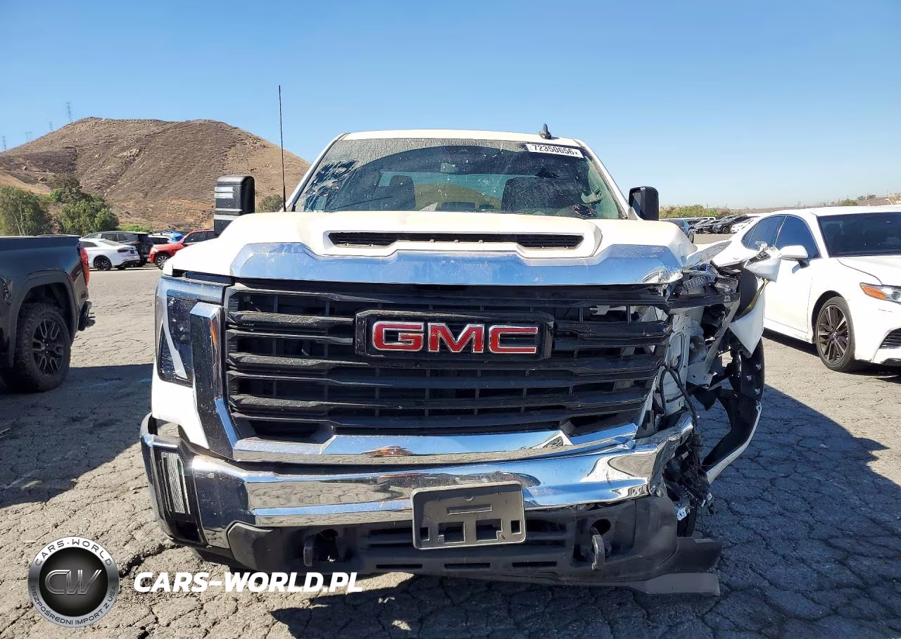 2025 GMC Sierra C2500 Heavy Duty VIN:1GT4HLE76SF303446 - 5