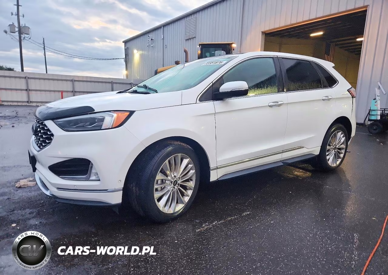 2020 Ford Edge Titanium – zdjęcie 1 z 13