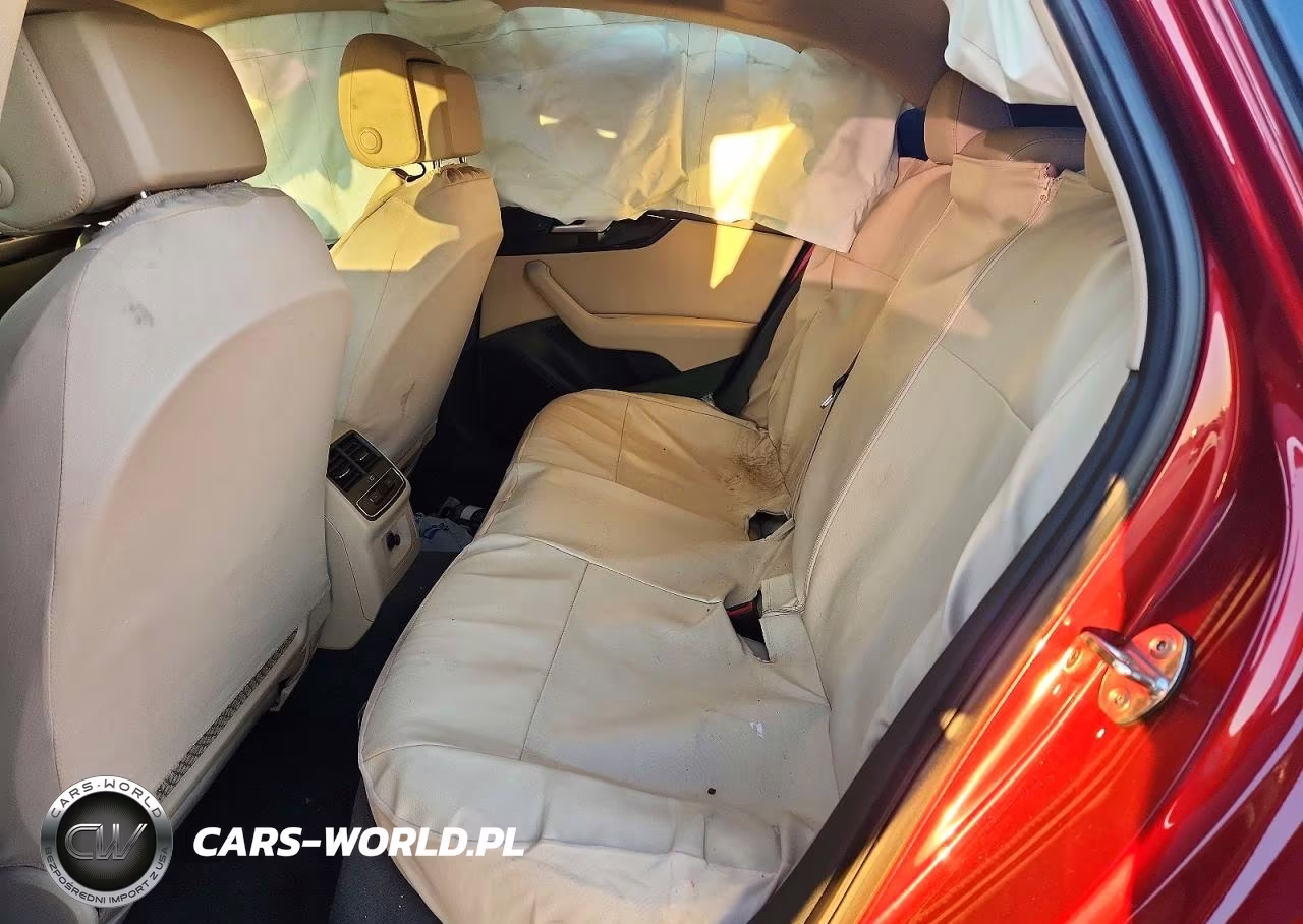 2019 Audi A4 VIN:WAUGMAF40KA028006 - 10