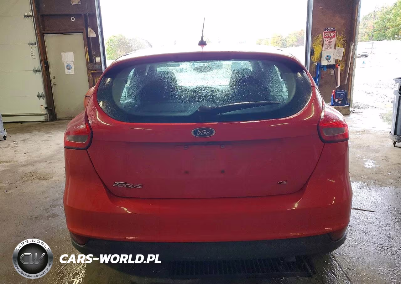 2017 Ford Focus Se VIN:1FADP3K20HL278989 - 6