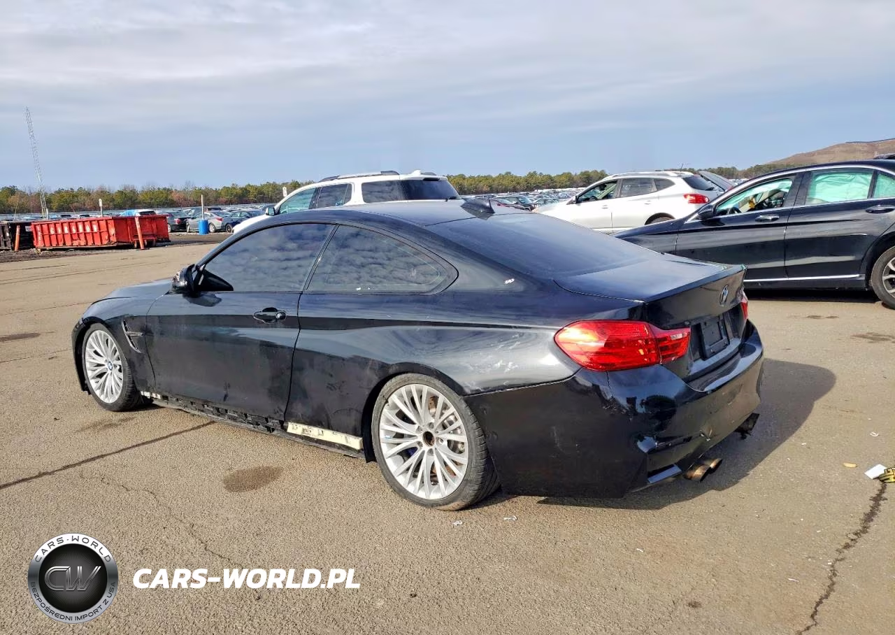 2015 BMW M4 VIN:WBS3R9C58FK335284 - 2