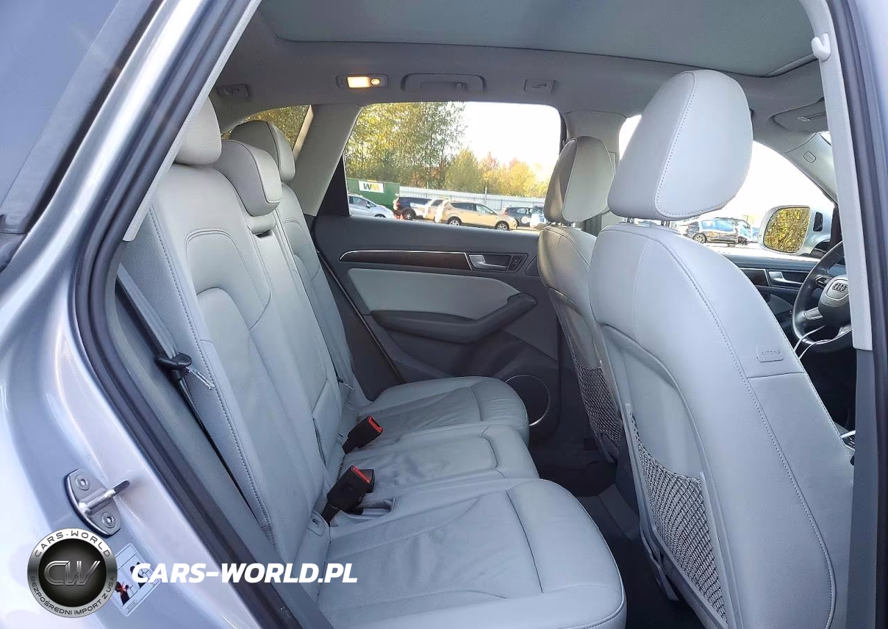 2016 Audi Q5 Premium Plus VIN:WA1L2AFP4GA042347 - 11