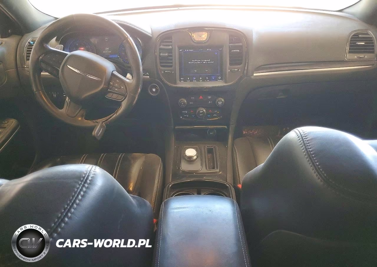 2019 Chrysler 300 S VIN:2C3CCABG5KH515325 - 8