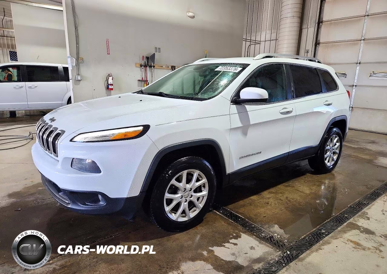 2014 Jeep Cherokee Latitude VIN:1C4PJMCB3EW180627 - 1