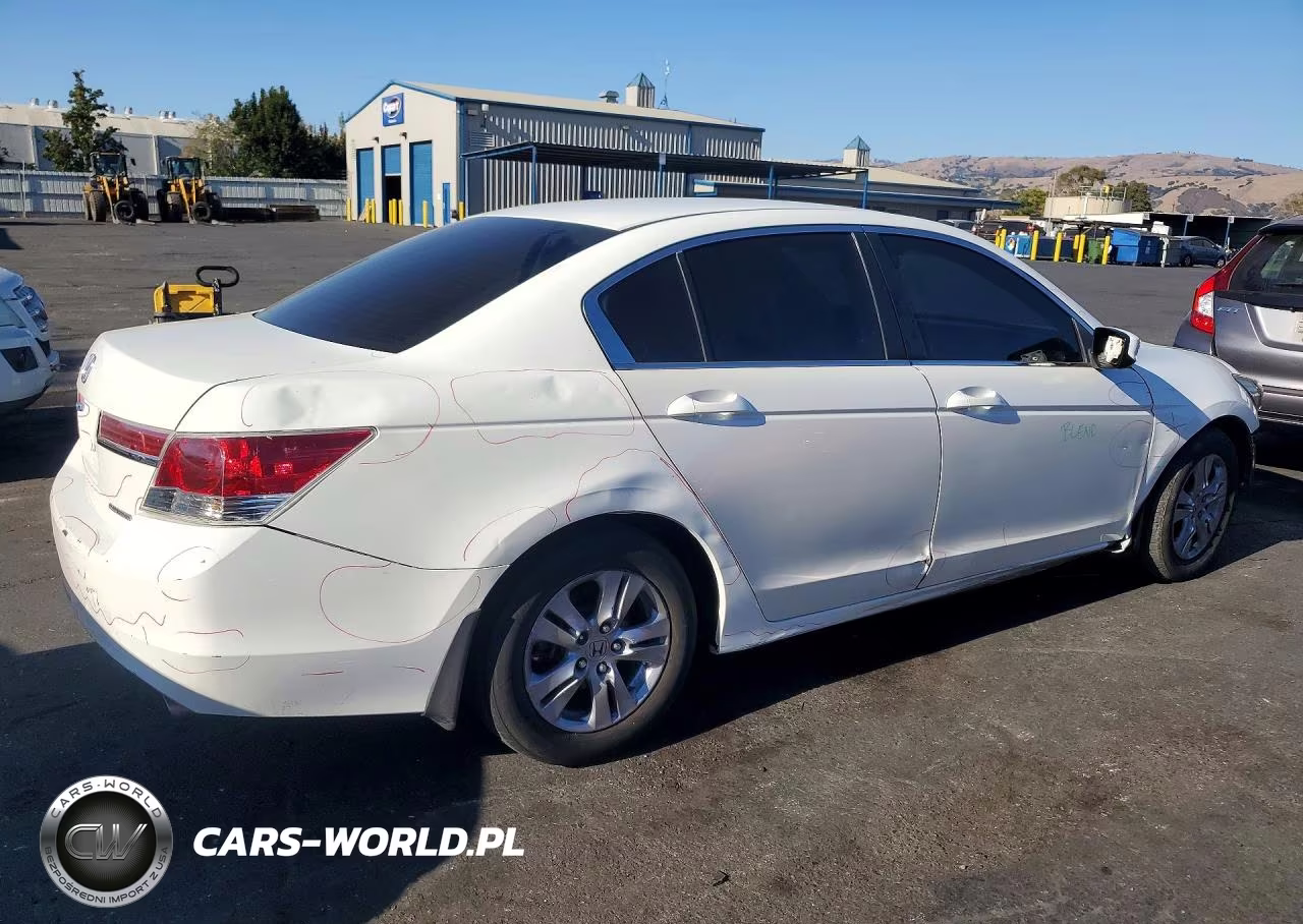2012 Honda Accord Se VIN:1HGCP2F64CA020669 - 3
