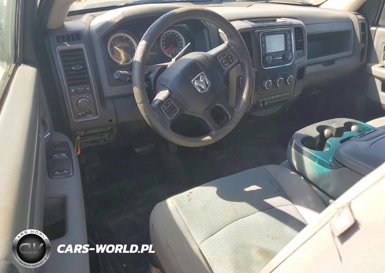 2019 Ram 1500 Classic Tradesman VIN:3C6JR6DG0KG506289 - 8