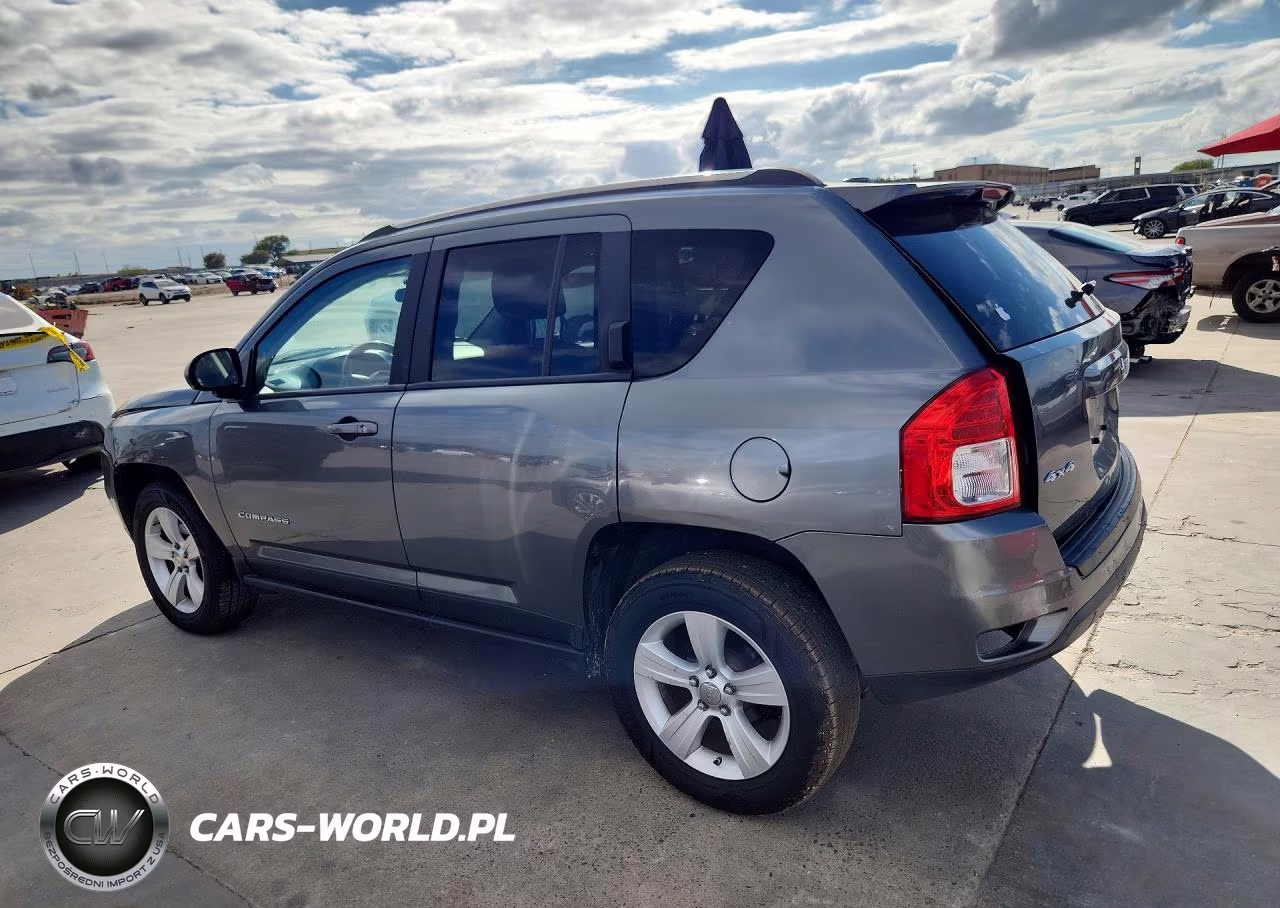 2012 Jeep Compass Latitude VIN:1C4NJDEB6CD658908 - 2