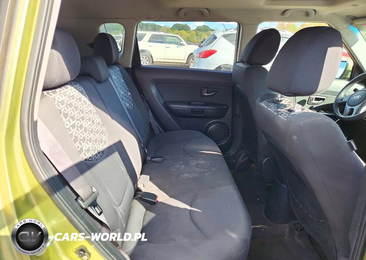 2011 Kia Soul + VIN:KNDJT2A22B7225084 - 10