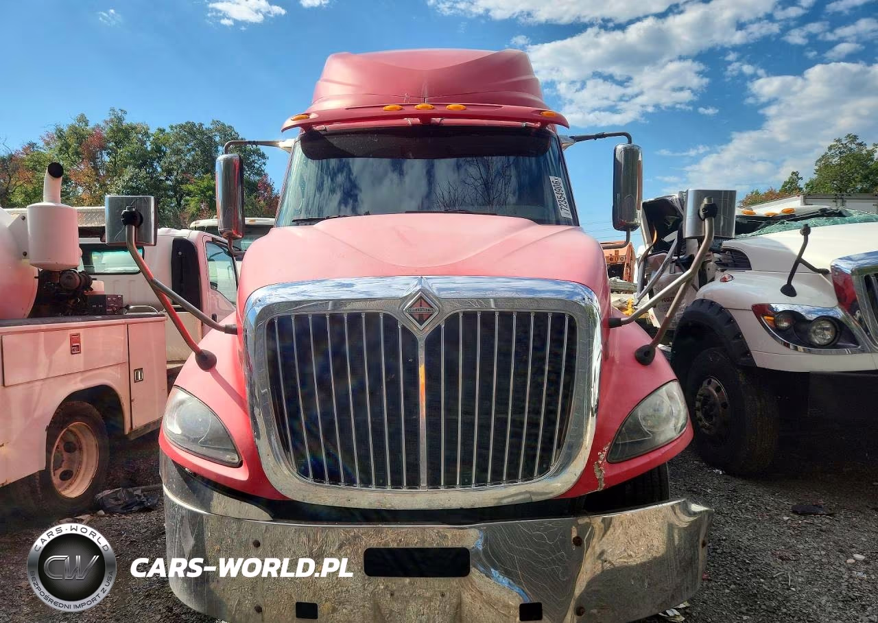 2009 International Prostar Premium Semi Truck VIN:2HSCUAPR39C059794 - 5