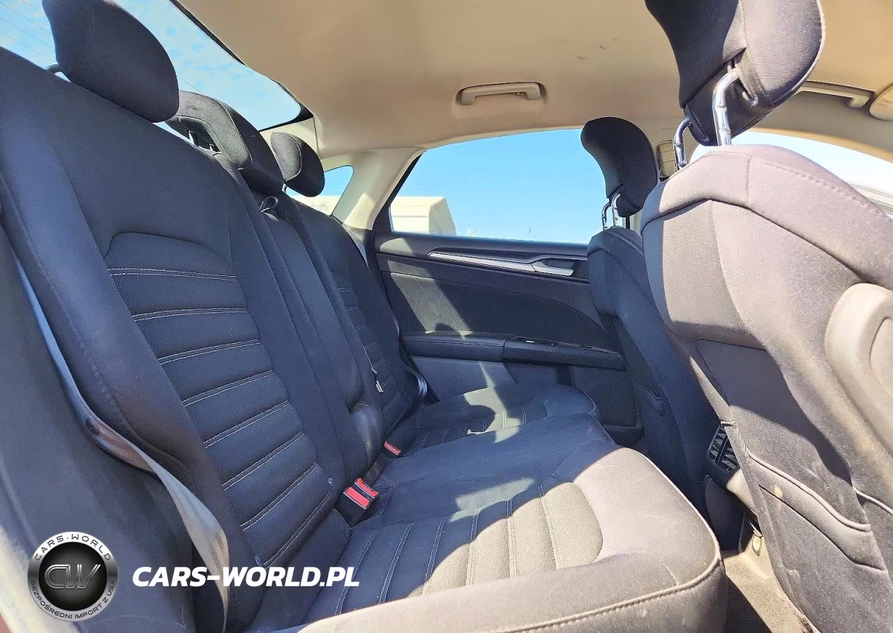 2014 Ford Fusion Se VIN:3FA6P0HD2ER122689 - 10